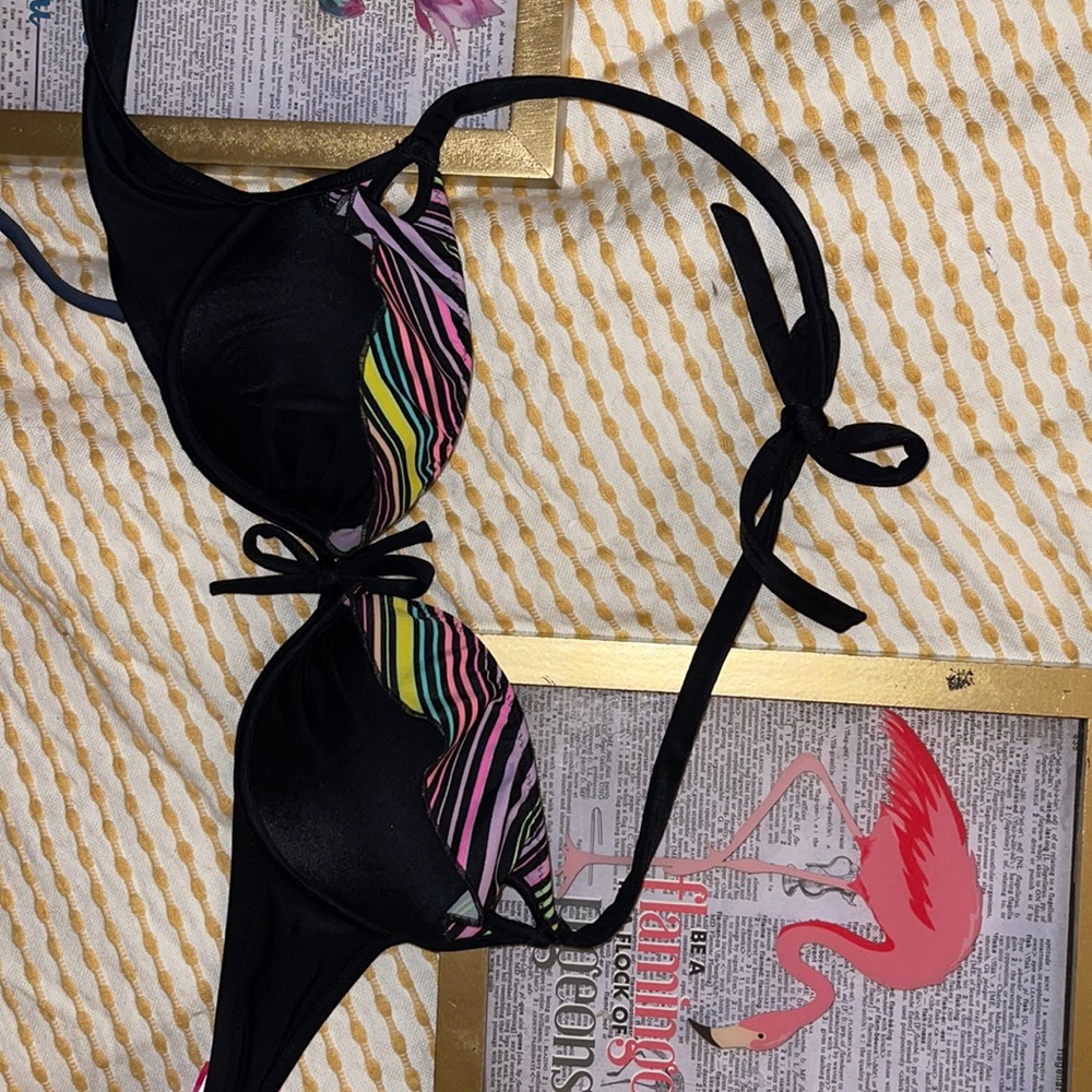Cute black bikini top